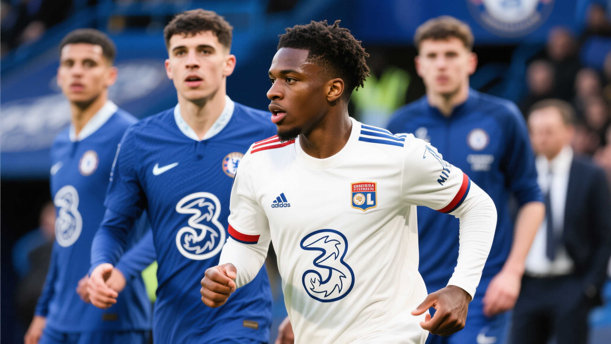 切尔西与巴黎深入商讨穆阿尼转会,曼联亦虎视眈眈 切尔西与巴黎深入商讨穆阿尼转会,曼联亦虎视眈眈